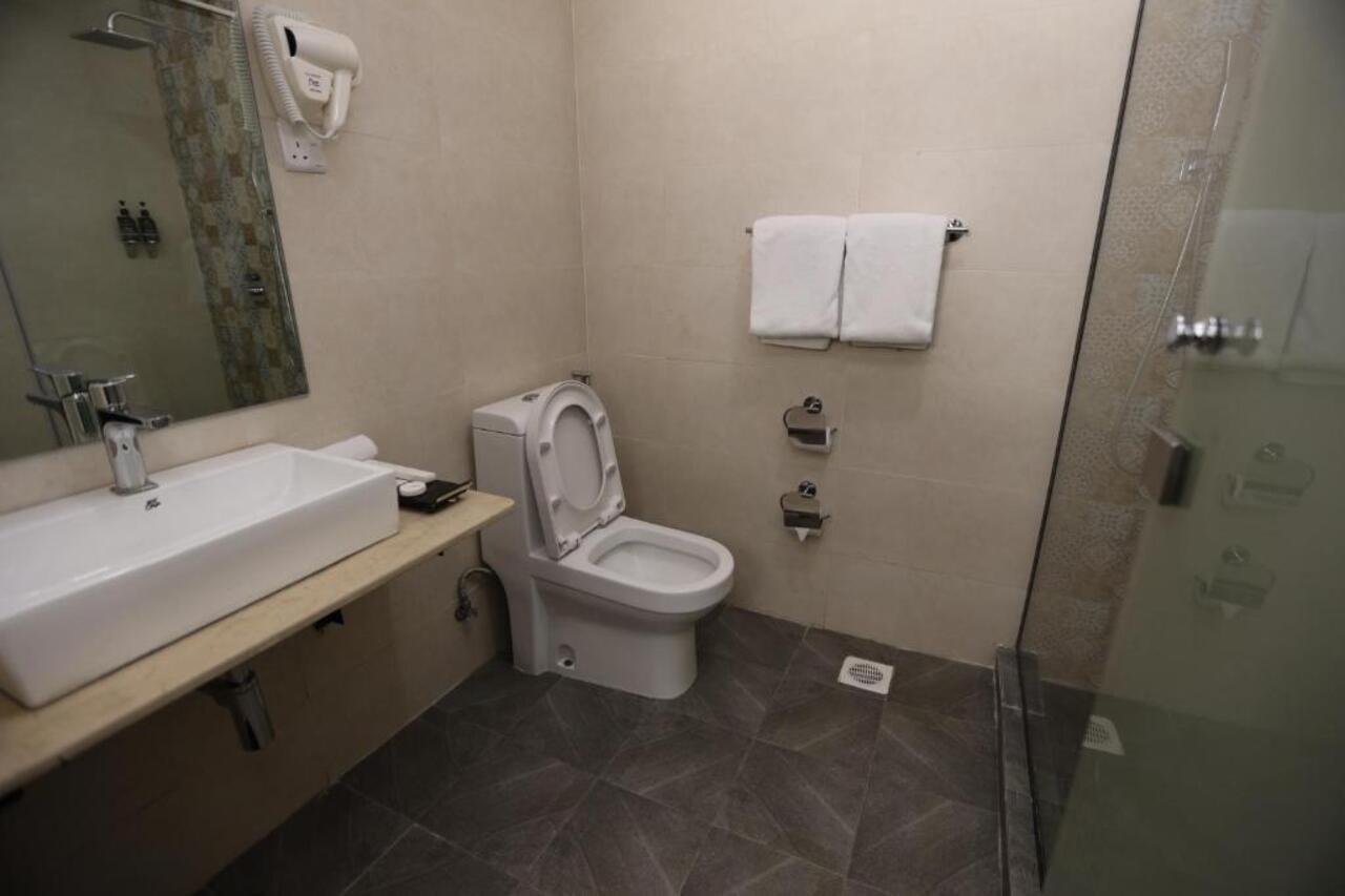 Prideinn Plaza Nairobi Airport Mlolongo ภายนอก รูปภาพ